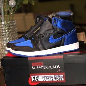 Meet your Posher, Javier